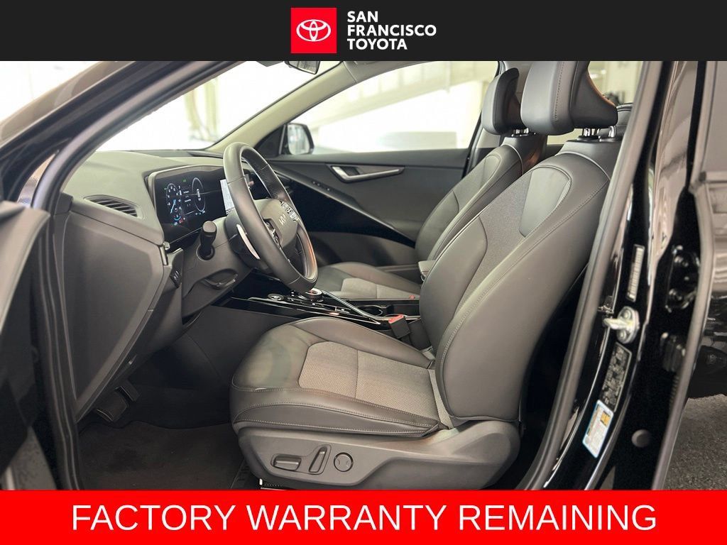 Used 2024 Kia Niro Wind FWD image 12