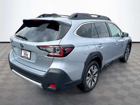 Certified 2024 Subaru Outback Limited AWD/4WD image 4