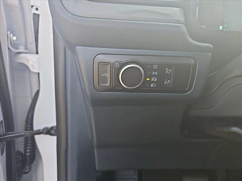 New 2026 Ford Maverick XL image 22