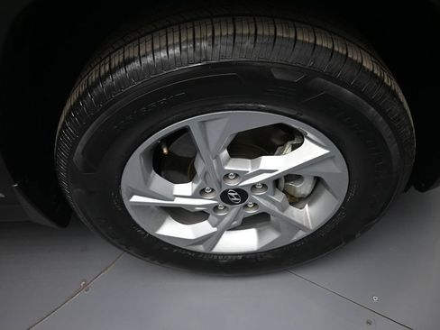 Certified 2023 Hyundai Tucson SEL AWD/4WD image 13