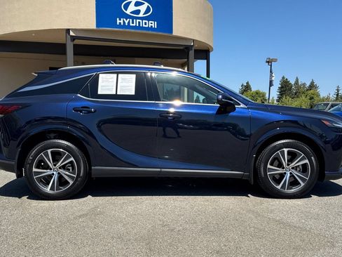 Used 2023 Lexus RX 350 FWD w/ Cold Area Package image 3