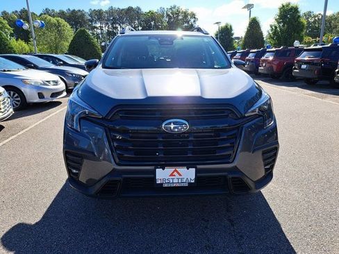 Used 2025 Subaru Ascent Bronze Edition w/ Popular Package #2 AWD/4WD image 3