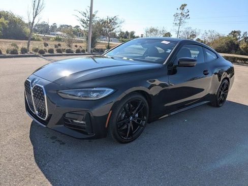 Used 2021 BMW 430i Coupe w/ M Sport Package image 9