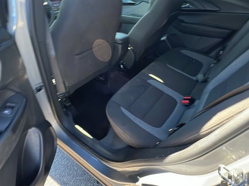 Used 2023 Chevrolet TrailBlazer LT w/ Convenience Package image 23