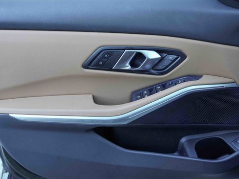 Used 2024 BMW 330i Sedan w/ Convenience Package image 30