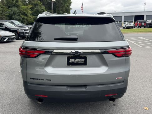 Used 2023 Chevrolet Traverse RS AWD/4WD image 6