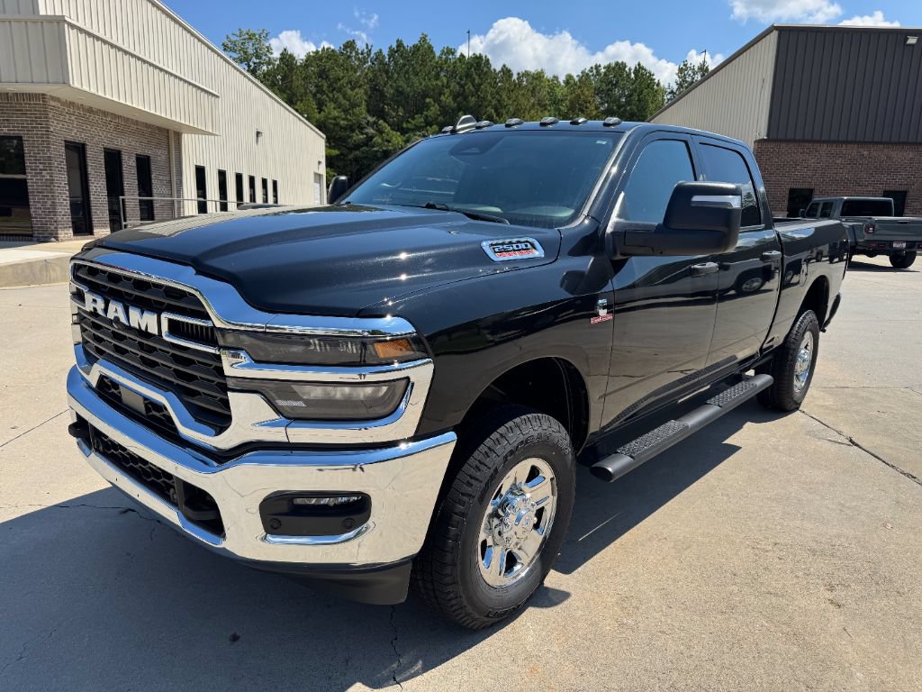 Used 2025 RAM 2500 Tradesman AWD/4WD image 9
