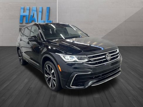 Used 2024 Volkswagen Tiguan SEL R-Line image 8