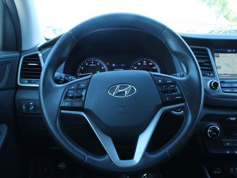 Used 2017 Hyundai Tucson SE Plus AWD/4WD image 22