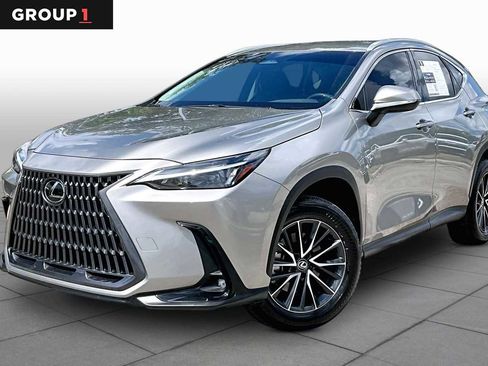 Used 2024 Lexus NX 250 FWD w/ Towing Package (2000 Lbs) image 1