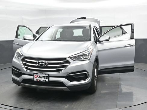 Used 2017 Hyundai Santa Fe Sport FWD image 47