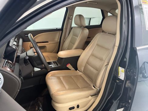Used 2009 Ford Taurus SEL FWD image 17