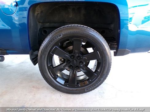Used 2018 Chevrolet Silverado 1500 LT w/ All Star Edition RWD image 56