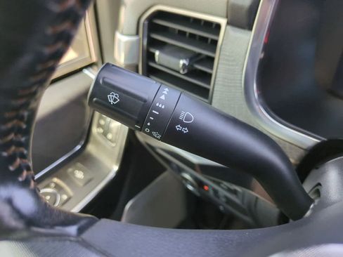 Used 2021 Ford F150 Platinum w/ FX4 Off-Road Package image 27