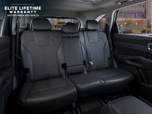 New 2026 Kia Sorento S w/ S Panoramic Sunroof Package FWD image 17