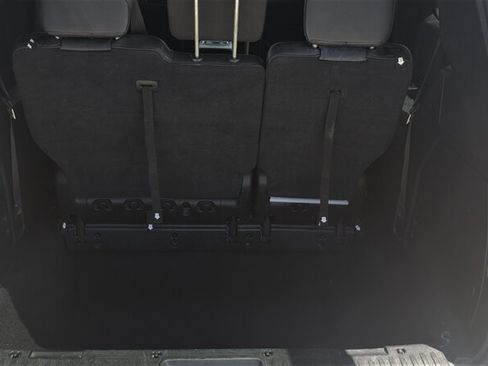 Used 2016 Dodge Grand Caravan R/T FWD image 15