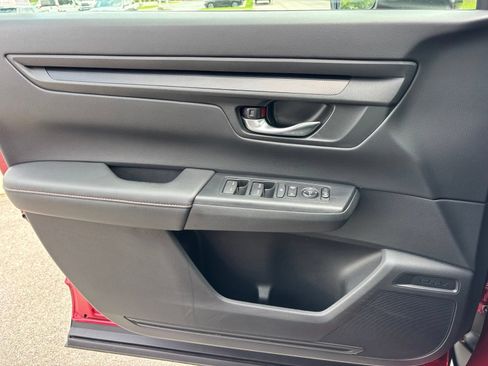 Used 2024 Honda CR-V Sport image 12