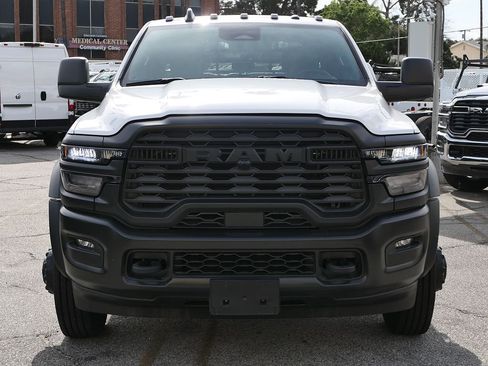 New 2025 RAM 5500 Tradesman w/ Max Tow Package AWD/4WD image 9