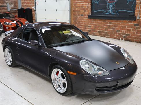 Used 1999 Porsche 911 Cabriolet image 2