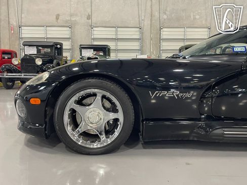 Used 1994 Dodge Viper RT/10 image 22