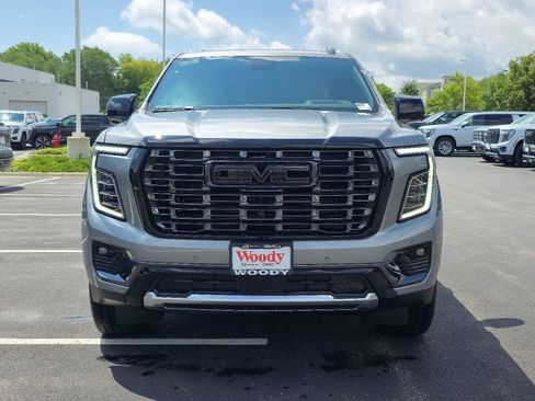 New 2026 GMC Yukon XL Denali Ultimate AWD/4WD image 4
