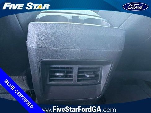 Used 2024 Chevrolet Colorado Trail Boss w/ Technology Package AWD/4WD image 11