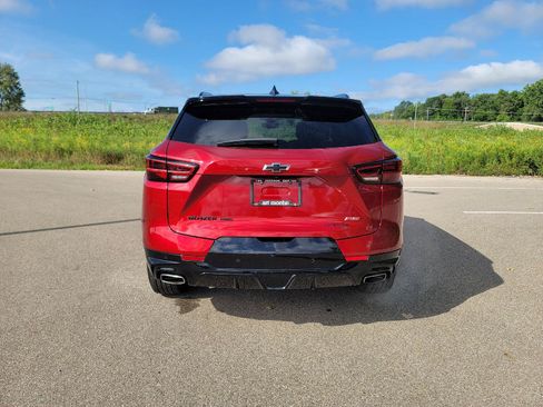 Used 2025 Chevrolet Blazer RS w/ Enhanced Convenience Package AWD/4WD image 4