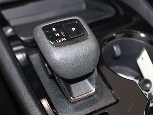 Used 2023 Nissan Rogue SV w/ SV Premium B Package AWD/4WD image 38
