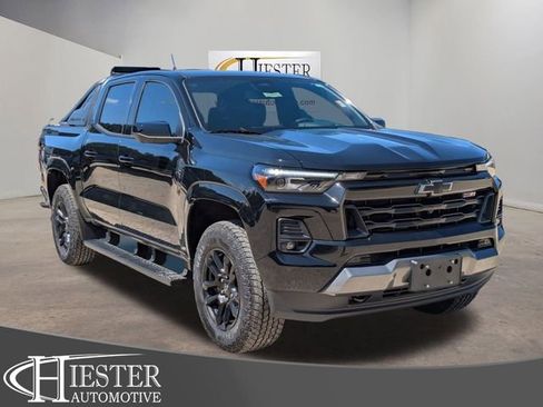 New 2025 Chevrolet Colorado Z71 w/ Midnight Edition image 1