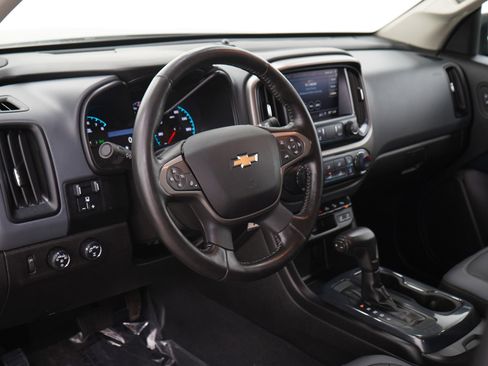 Used 2019 Chevrolet Colorado Z71 w/ Z71 Midnight Edition AWD/4WD image 24