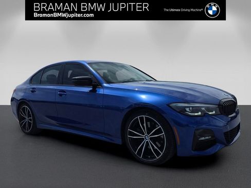 Used 2022 BMW 330i Sedan w/ M Sport Package RWD image 1