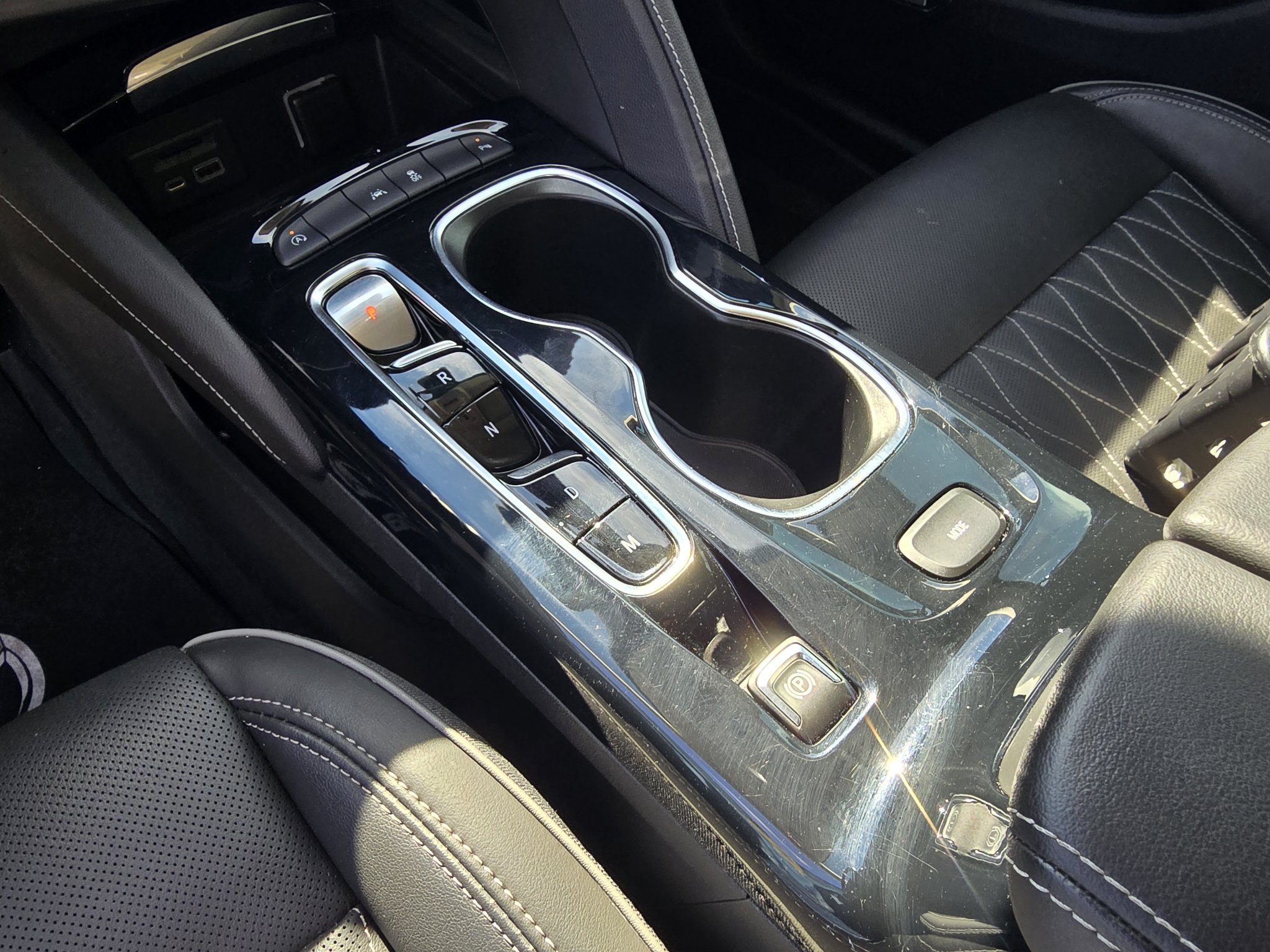 Used 2021 Buick Envision Avenir FWD image 19