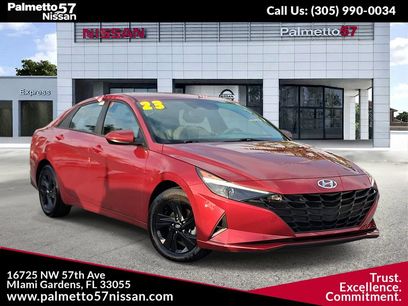 Used 2023 Hyundai Elantra SEL w/ Preferred Accessory Package