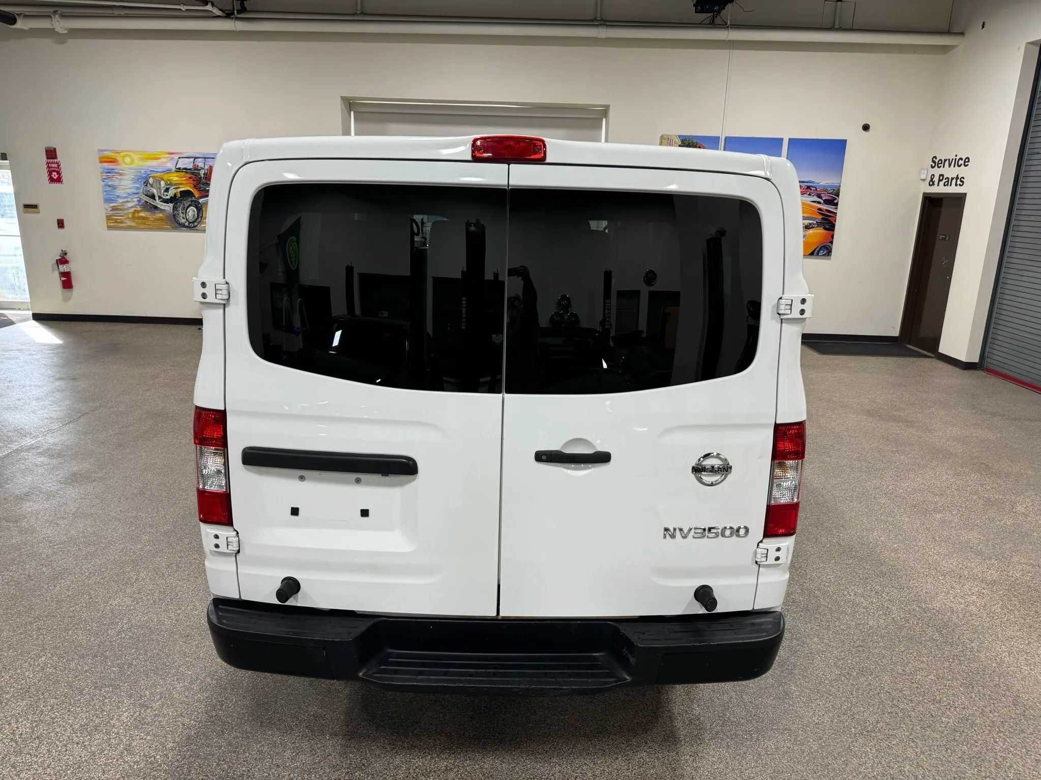 Used 2018 Nissan NV 3500 S RWD image 19