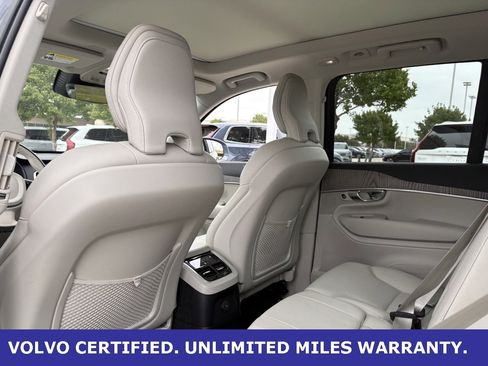 Certified 2023 Volvo XC90 T8 Plus w/ Protection Package Premier image 32