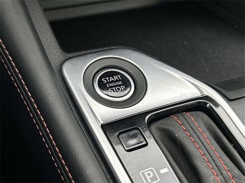 Used 2025 Nissan Sentra SR w/ SR Premium Package image 28