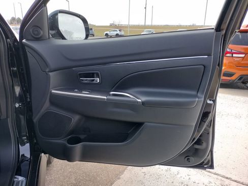 New 2026 Mitsubishi Outlander Sport SE AWD/4WD image 28