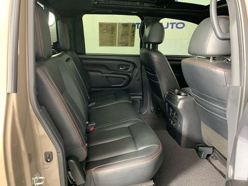 Used 2021 Nissan Titan PRO-4X w/ Pro-4x Convenience Package AWD/4WD image 36
