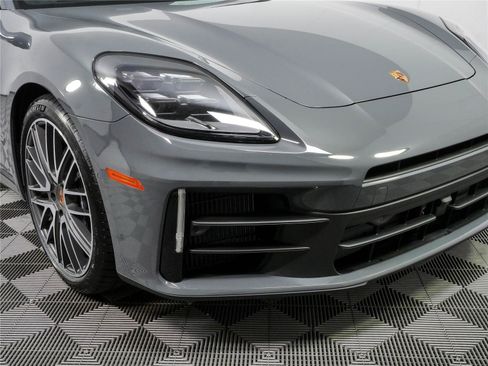 New 2026 Porsche Panamera image 39