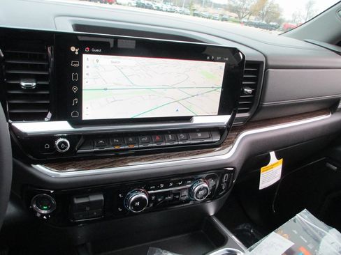 New 2026 GMC Sierra 1500 Elevation w/ Elevation Premium Package image 17