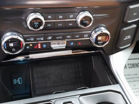 Used 2021 Ford F150 Platinum w/ Trailer Tow Package image 35