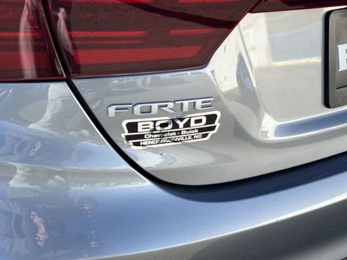 Used 2023 Kia Forte GT FWD image 31