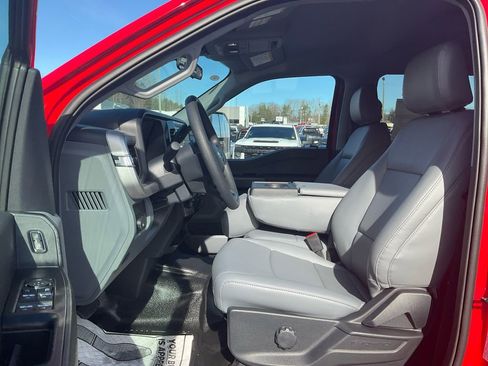 New 2026 Ford F450 XL w/ XL Driver Assist Package image 16