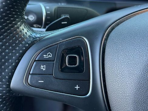 Used 2018 Mercedes-Benz E 300 E 300 image 14