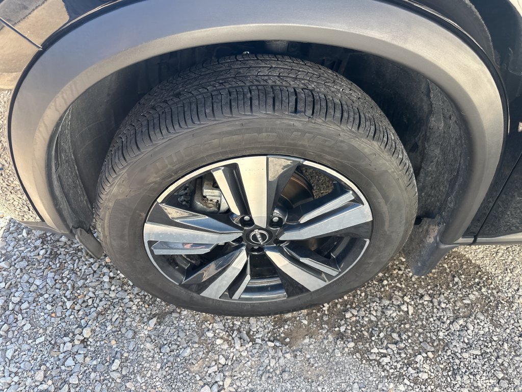 Certified 2023 Nissan Rogue SL w/ SL Premium Package AWD/4WD image 2