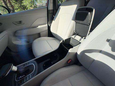 New 2026 Hyundai Kona SE FWD image 31