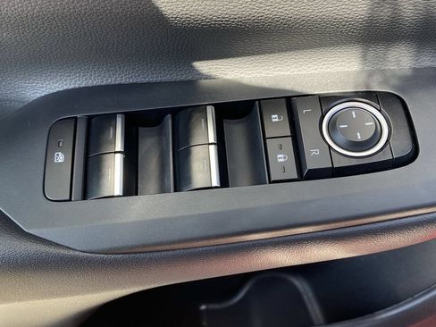 Certified 2026 Toyota Prius XLE FWD image 24