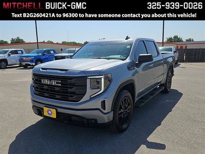 Used 2024 GMC Sierra 1500 Elevation w/ LPO, Elevation Black Package