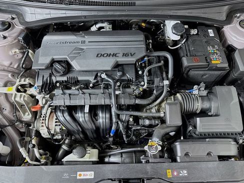 Used 2023 Hyundai Elantra SEL w/ Cargo Package image 30