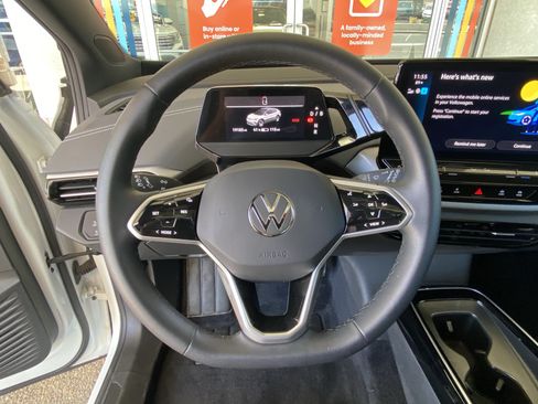 Used 2023 Volkswagen ID.4 Pro S RWD image 27